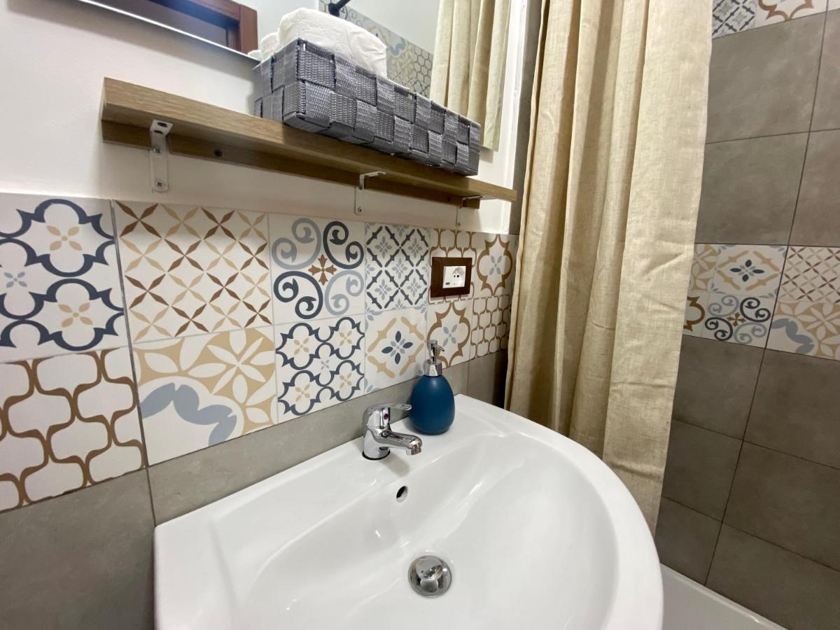 דירות טרמיני אימרסה Casa Labi מראה חיצוני תמונה