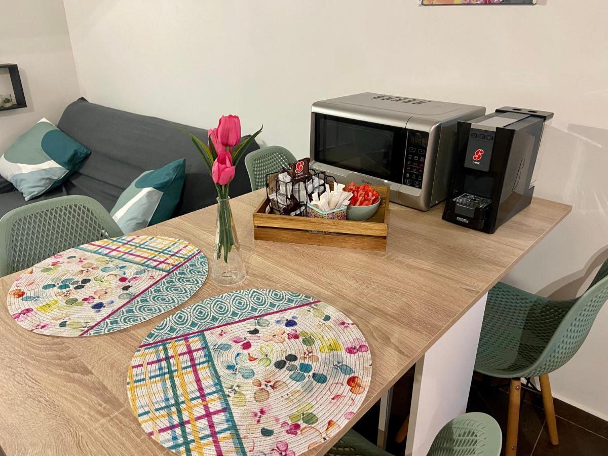 דירות טרמיני אימרסה Casa Labi מראה חיצוני תמונה