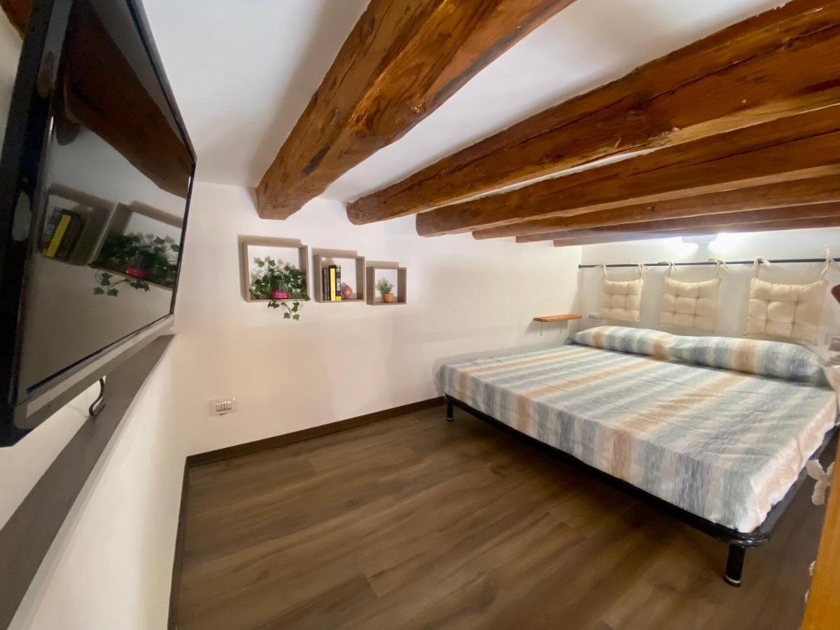 דירות טרמיני אימרסה Casa Labi מראה חיצוני תמונה