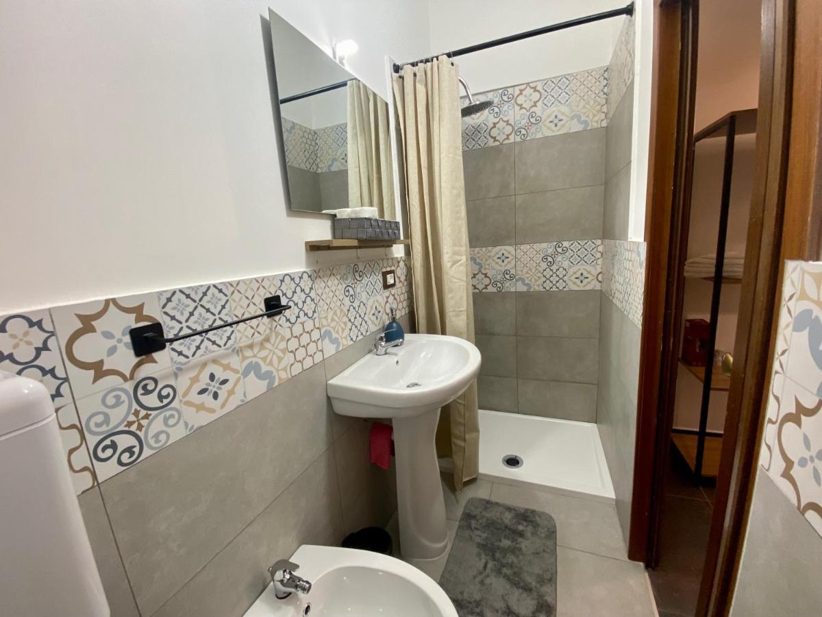 דירות טרמיני אימרסה Casa Labi מראה חיצוני תמונה